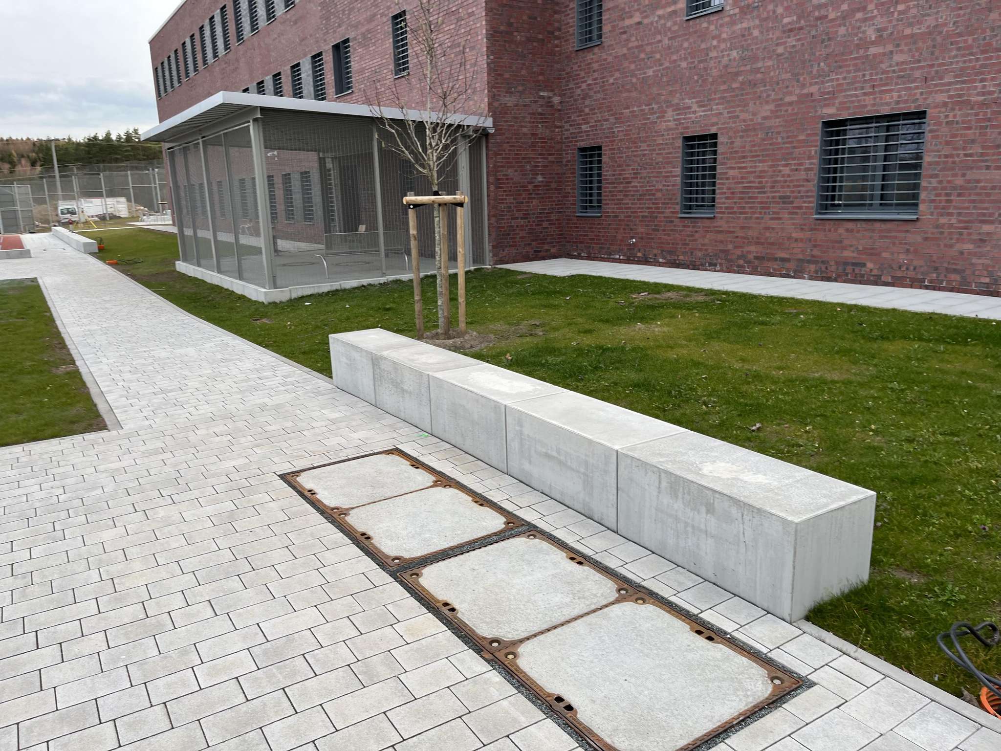 Forensik Parsberg von Weißmüller Garten & Landschaftsbau umgesetzt